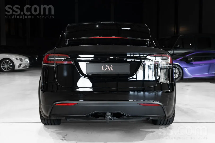 Tesla Model X 2023 photo 5