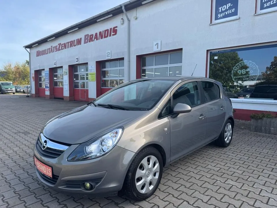 Opel Corsa D Edition