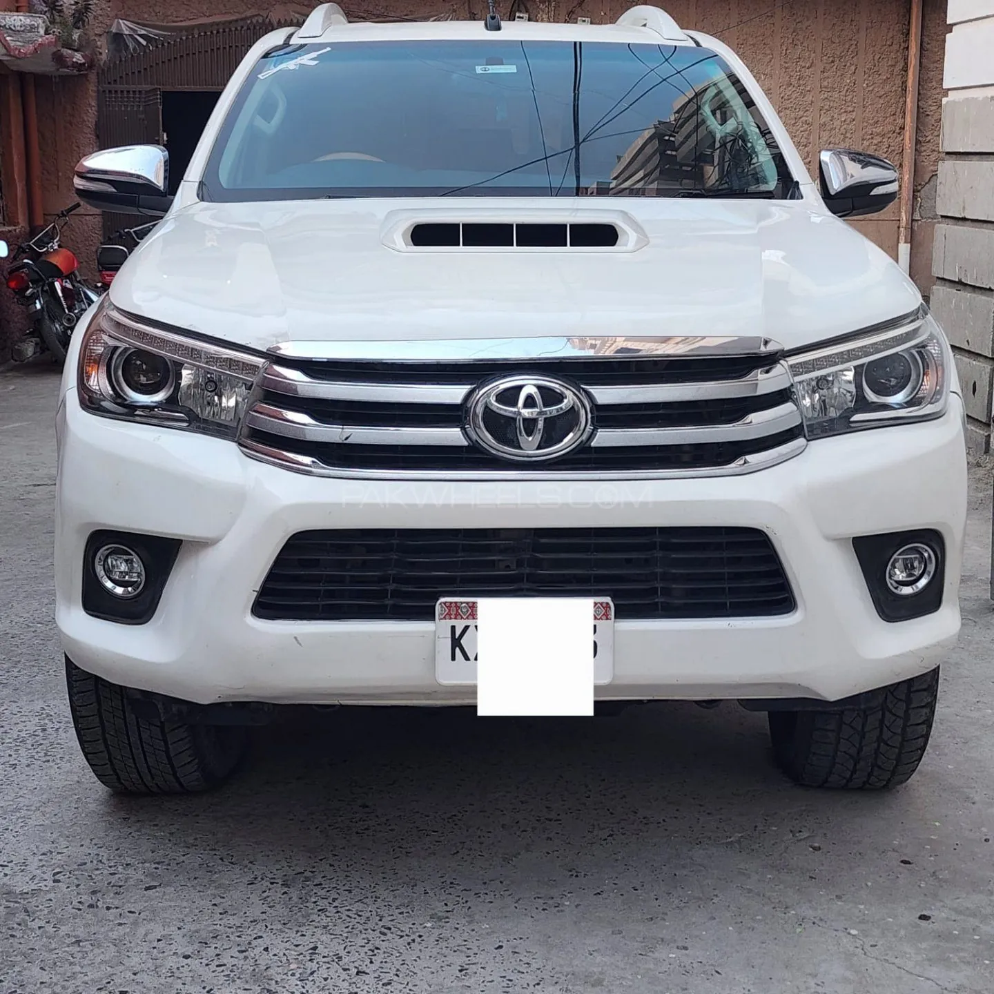 Toyota Hilux