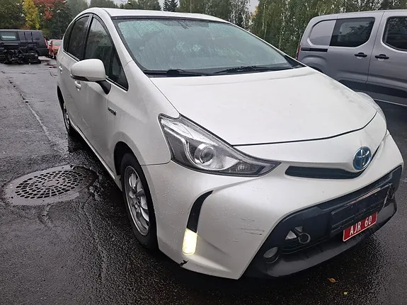 Toyota Prius 2017 photo 2