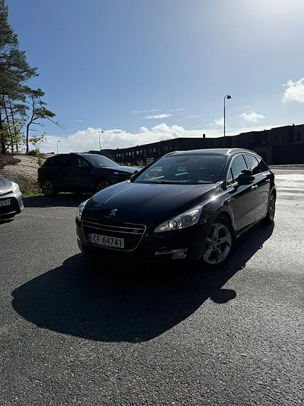 Peugeot 508 2012 photo 2