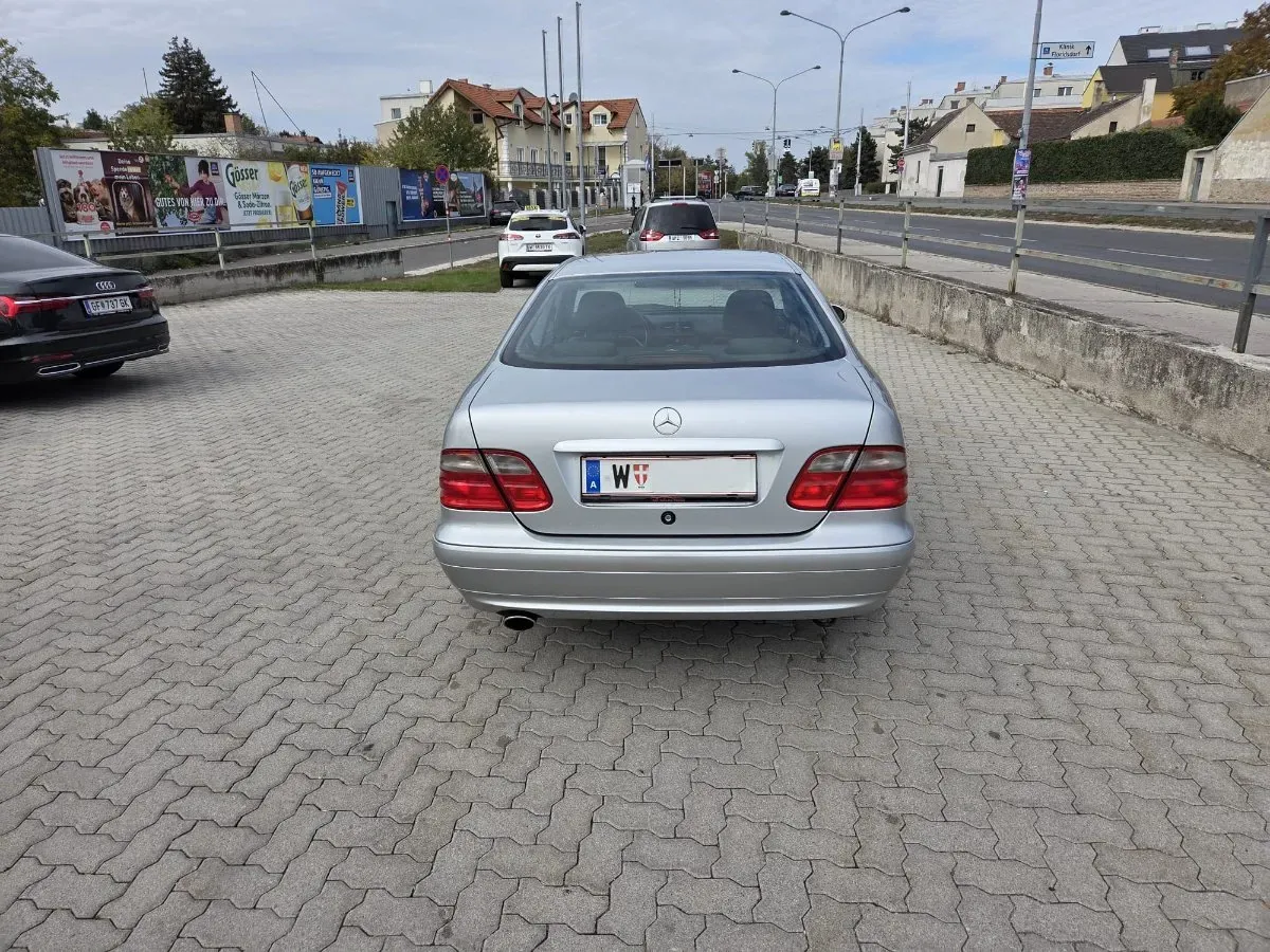Mercedes-Benz Clk-Class