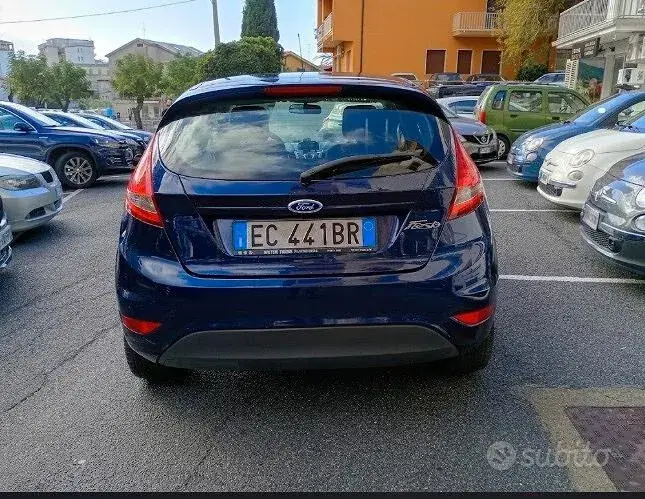 Ford Fiesta 2010 photo 4