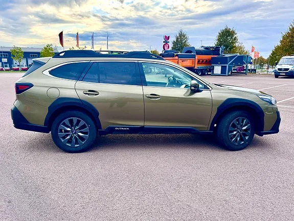 Subaru Outback 2023 photo 4