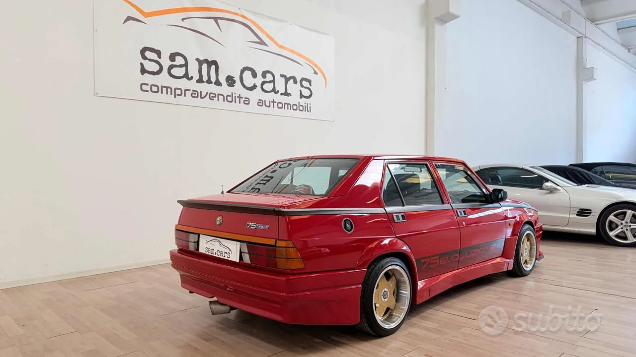 Alfa Romeo 75 1989 photo 5