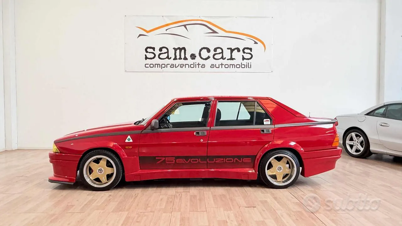 Alfa Romeo 75 1989 photo 2