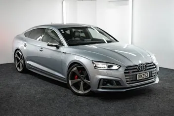 Audi S5 2018 photo 2