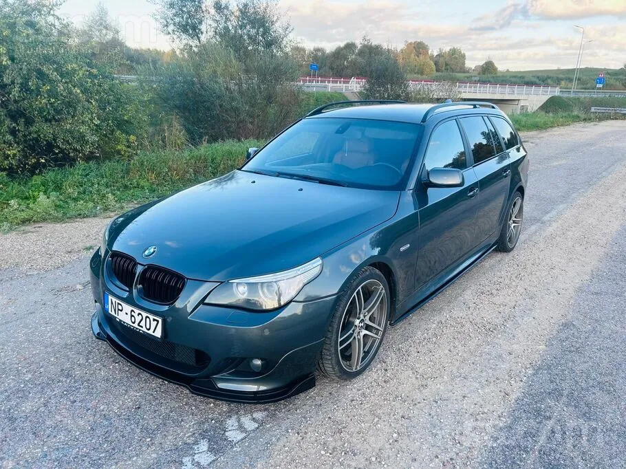 BMW 530D 2004 photo 3