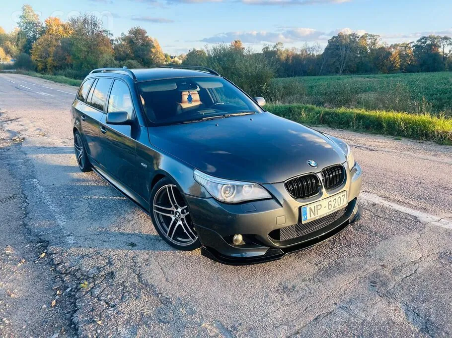 BMW 530D 2004 photo 4