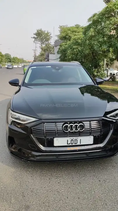 Audi E-Tron