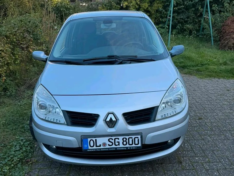 Renault Megane Scenic