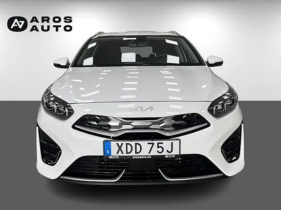 Kia Ceed 2023 photo 2