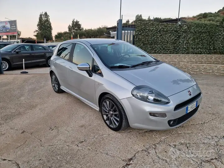 Fiat Punto 2013 photo 3