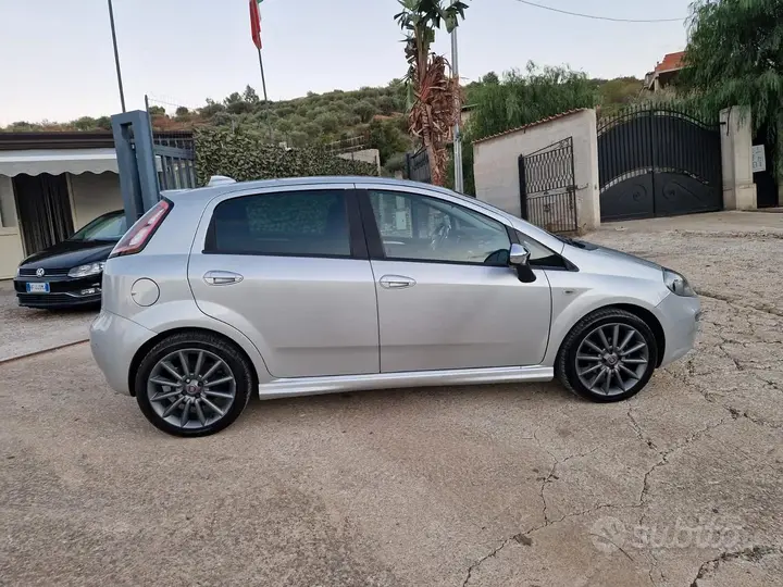 Fiat Punto 2013 photo 5