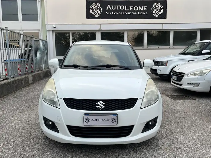 Suzuki Swift 2013 photo 2