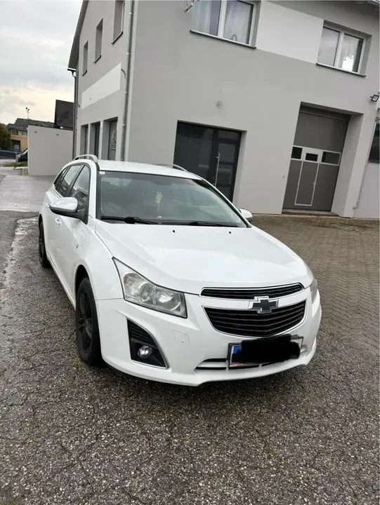 Chevrolet Cruze 2013 photo 2