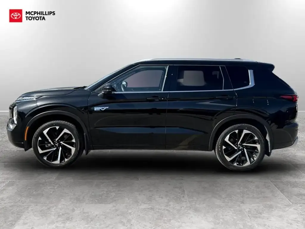 Mitsubishi Outlander 2025 photo 2