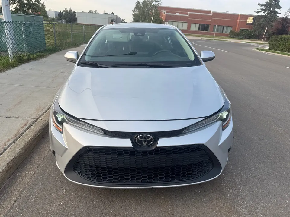 Toyota Corolla 2022 photo 2