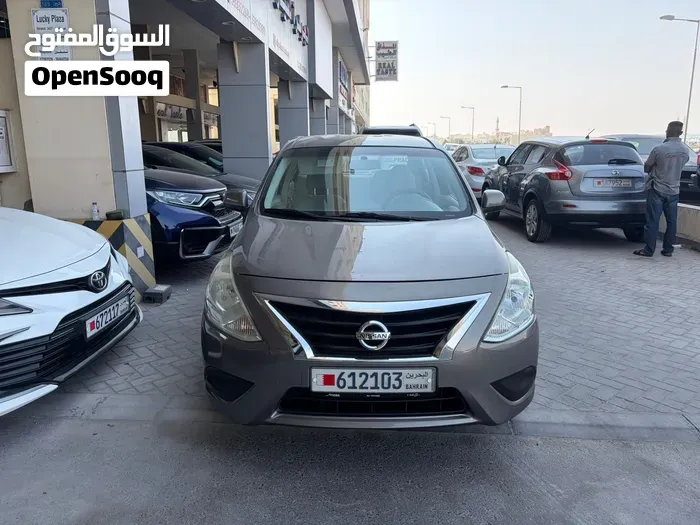 Nissan Sunny 2018 photo 2