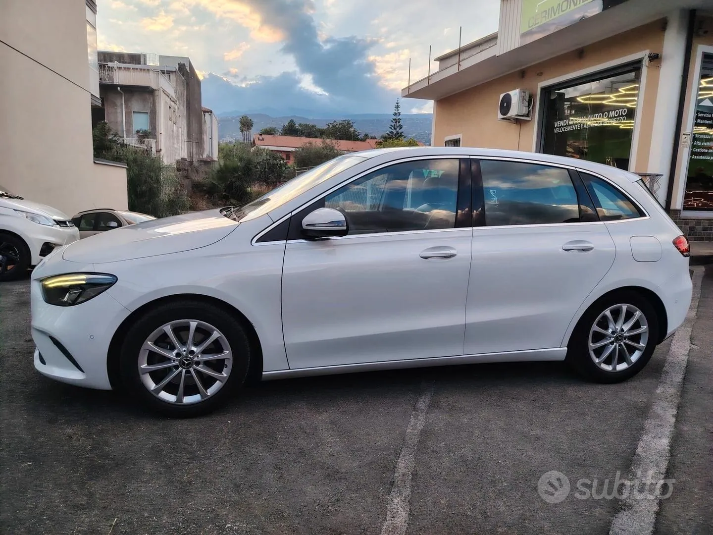 Mercedes-Benz B 200 D 2020 photo 4