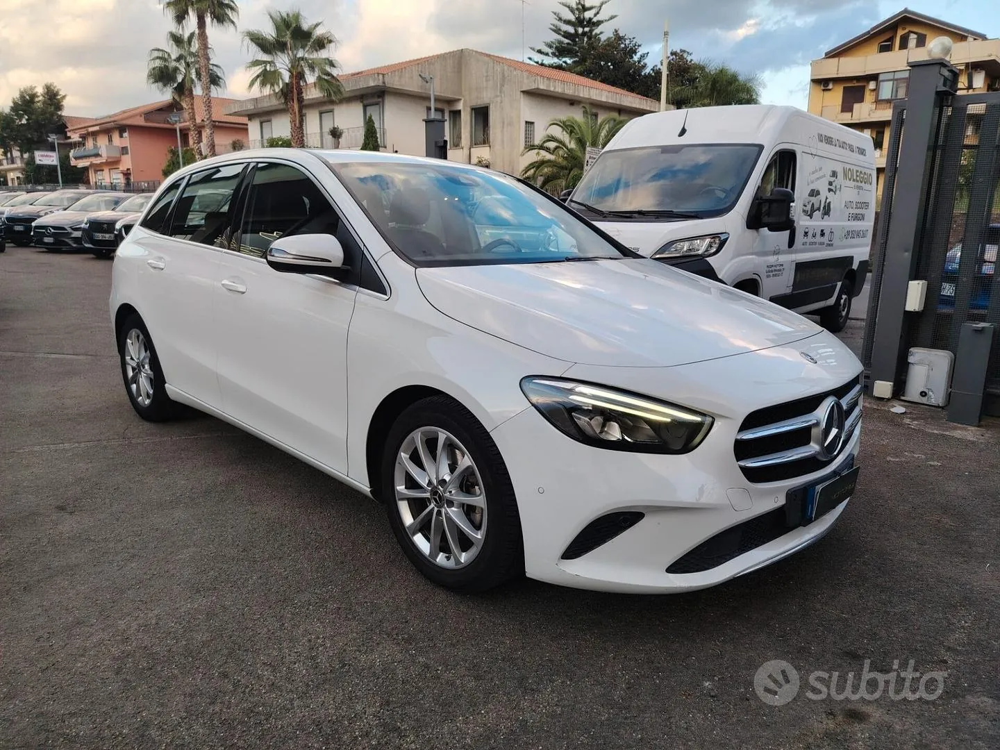Mercedes-Benz B 200 D