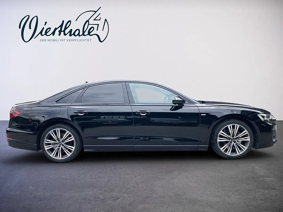 Audi A8 2023 photo 3