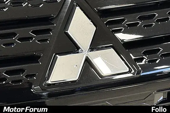 Mitsubishi Eclipse Cross 2023 photo 4