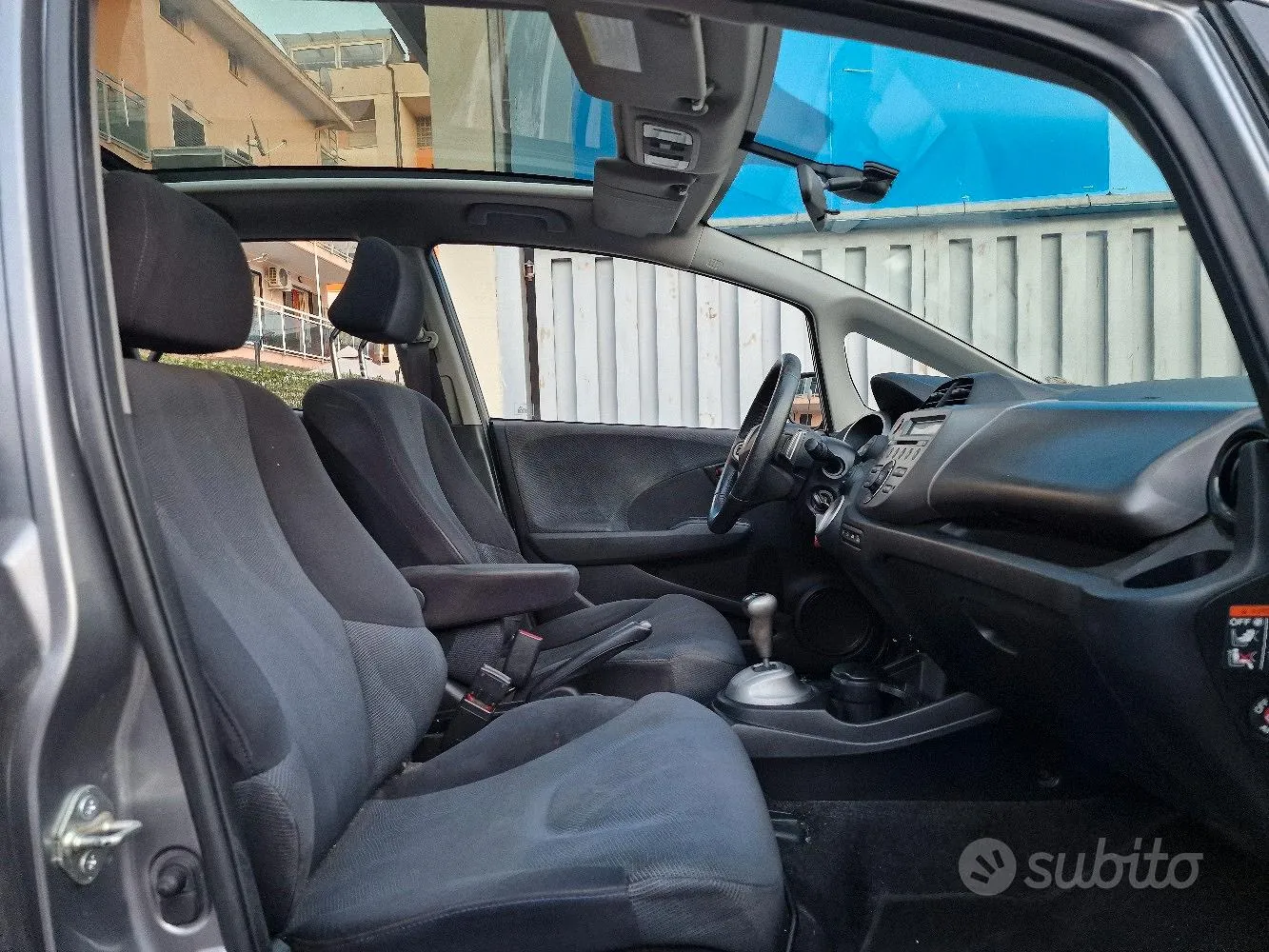 Honda Jazz 2009 photo 3