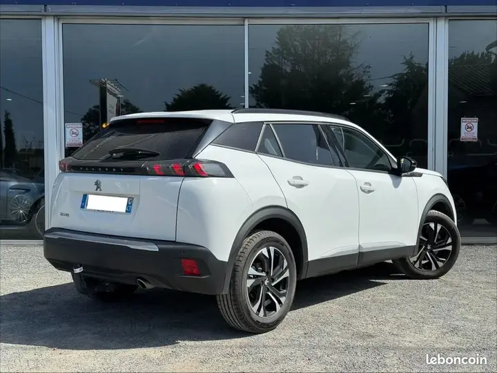 Peugeot 2008 2022 photo 5