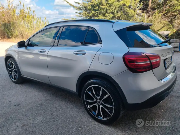Mercedes-Benz Gla 2018 photo 3