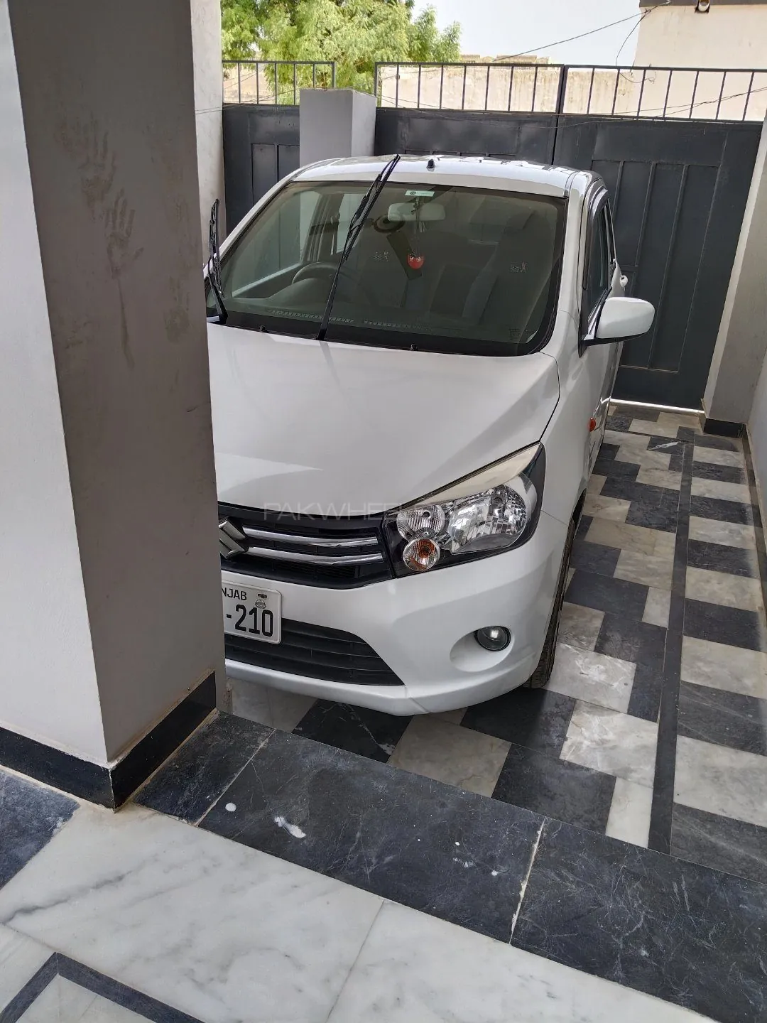 Suzuki Cultus