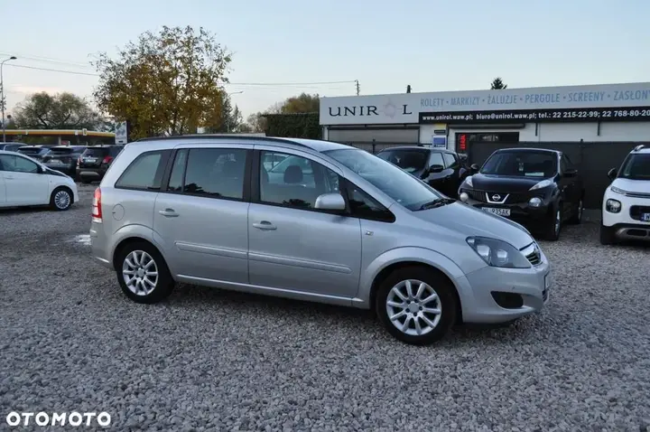 Opel Zafira 2015 photo 5