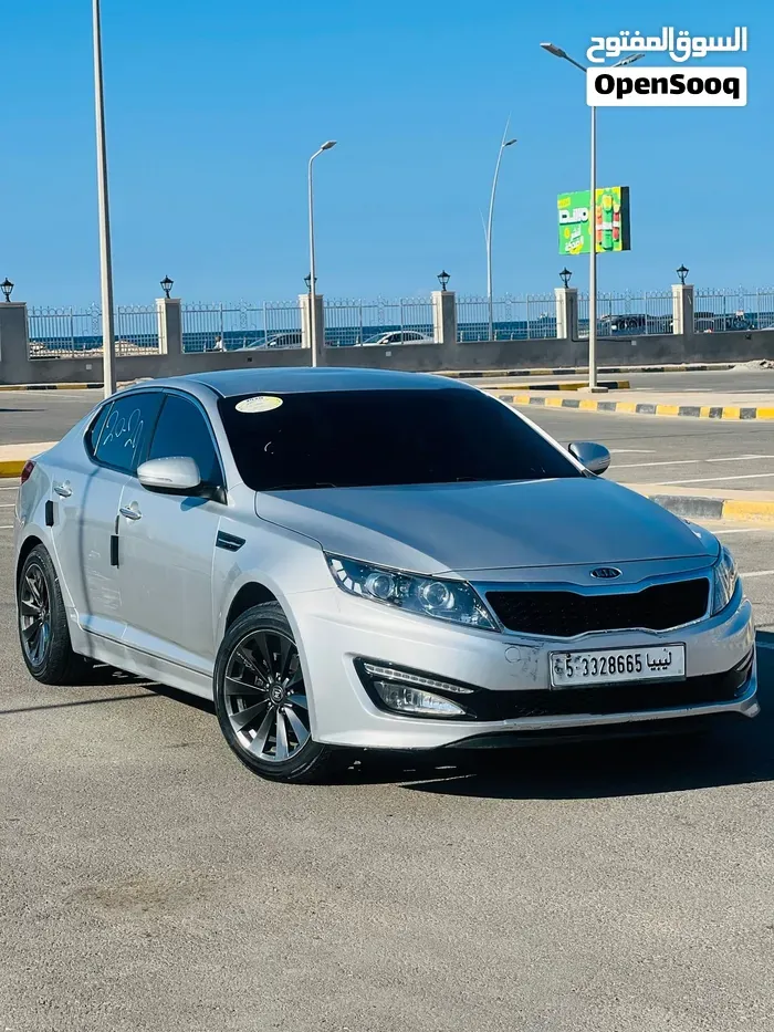 Kia K5 2012 photo 5