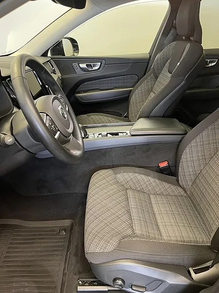 Volvo Xc60 2023 photo 4