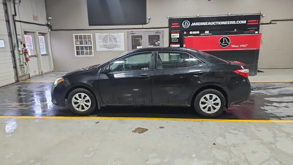 Toyota Corolla 2014 photo 2