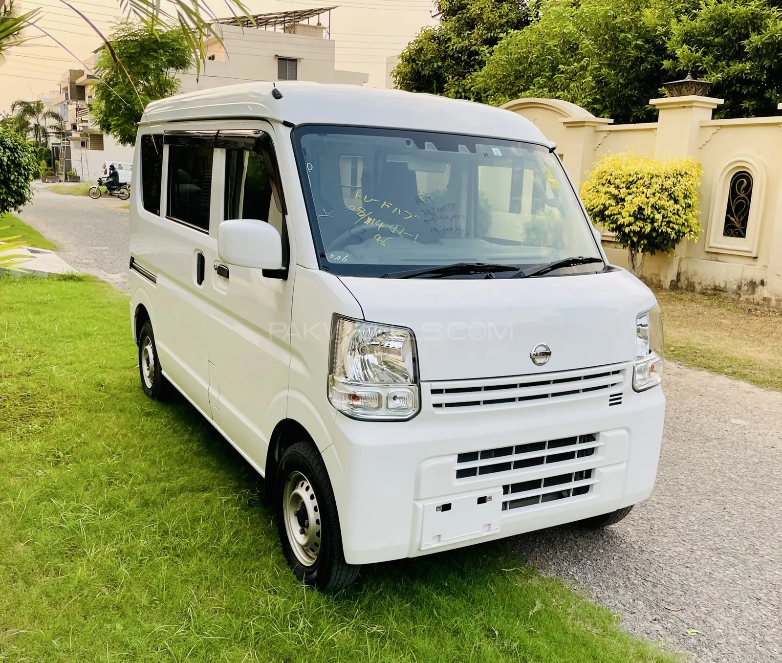 Nissan Clipper