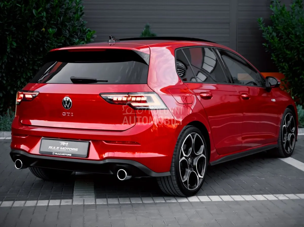 Volkswagen Golf 2024 photo 3