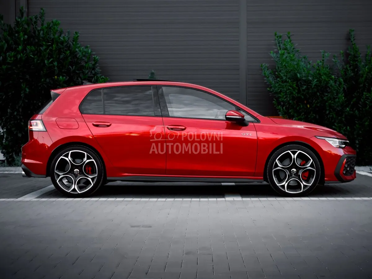 Volkswagen Golf 2024 photo 4
