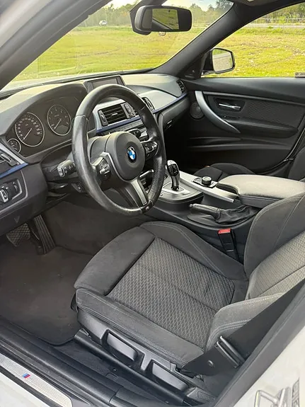 BMW 318D 2014 photo 3