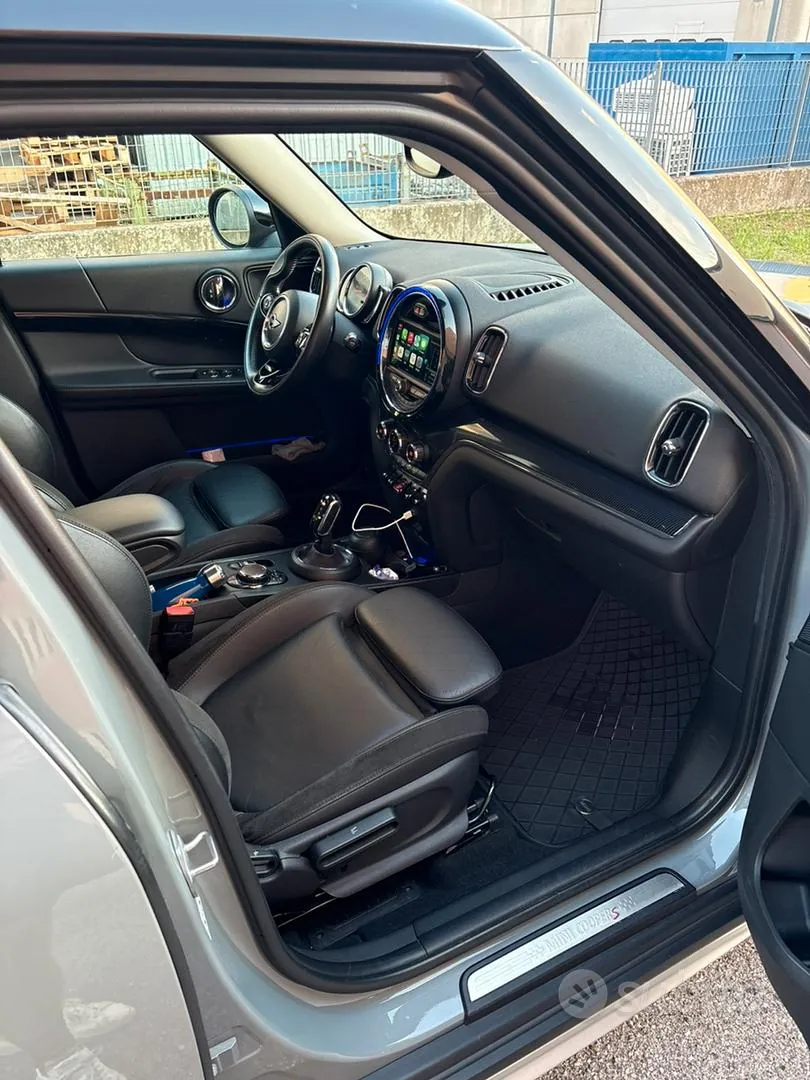 Mini Countryman 2018 photo 5
