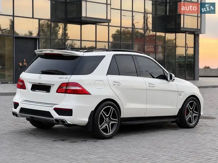 Mercedes-Benz M-Class