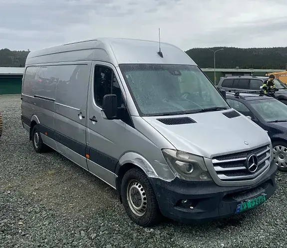 Mercedes-Benz Sprinter 316 2015 photo 2
