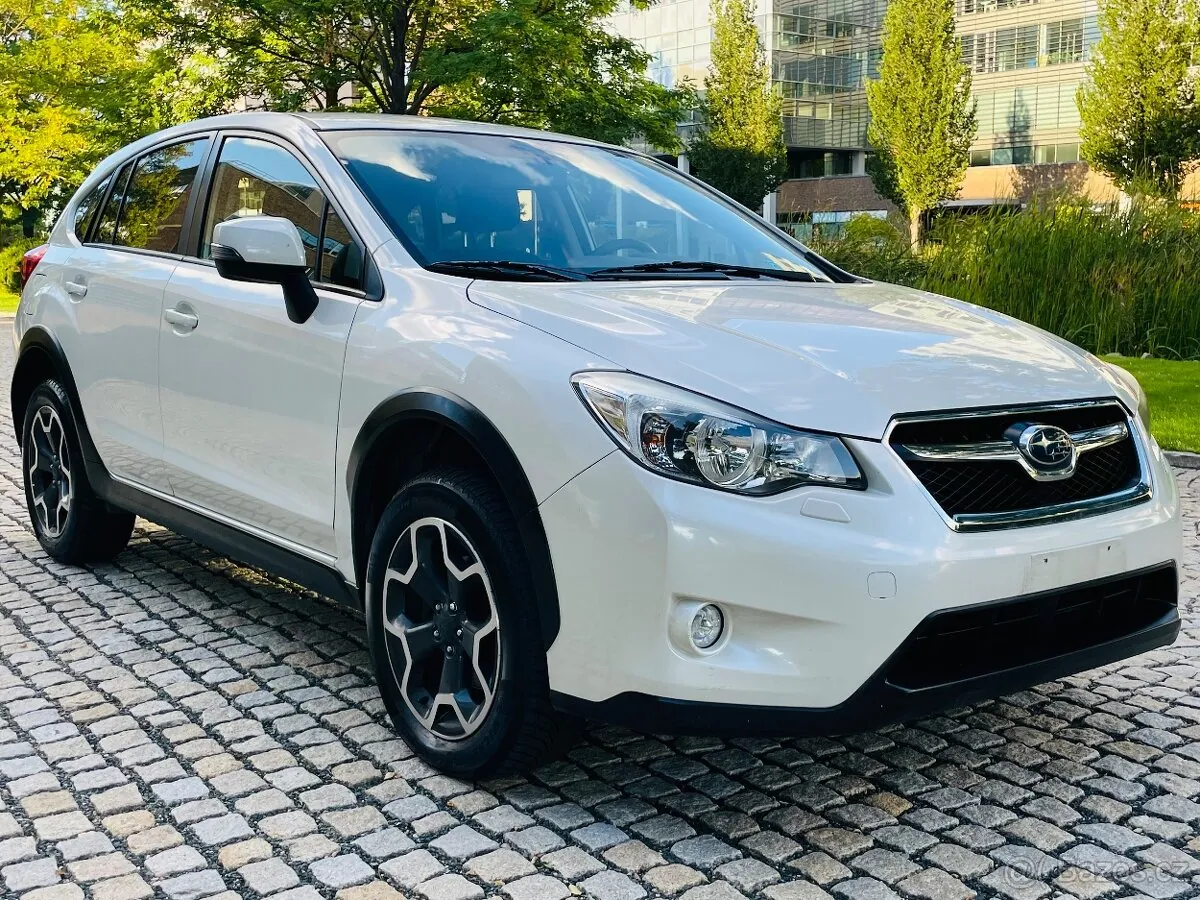Subaru Xv 2013 photo 4