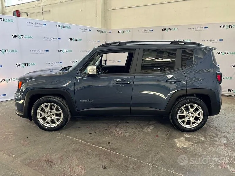 Jeep Renegade 2022 photo 2
