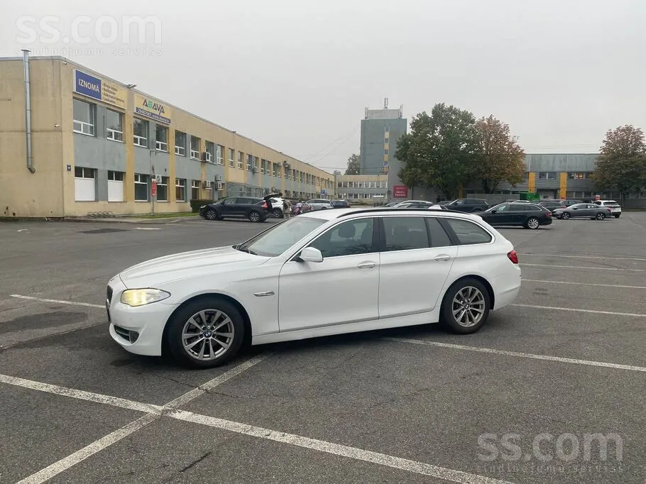 BMW 520D 2013 photo 2