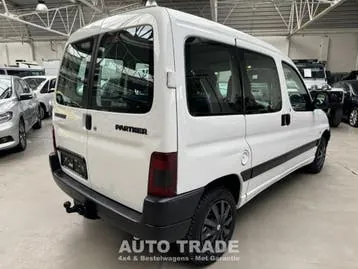 Peugeot Partner 2002 photo 2
