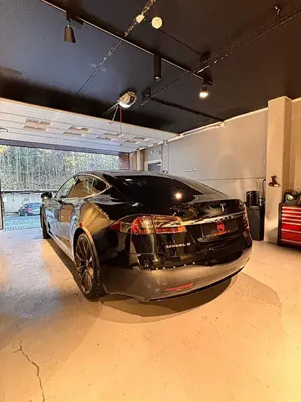 Tesla Model S 2019 photo 4
