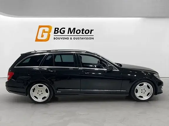 Mercedes-Benz C 220 2013 photo 2
