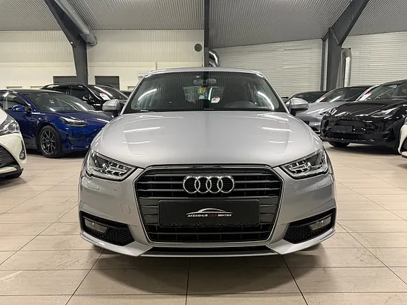 Audi A1 2016 photo 3