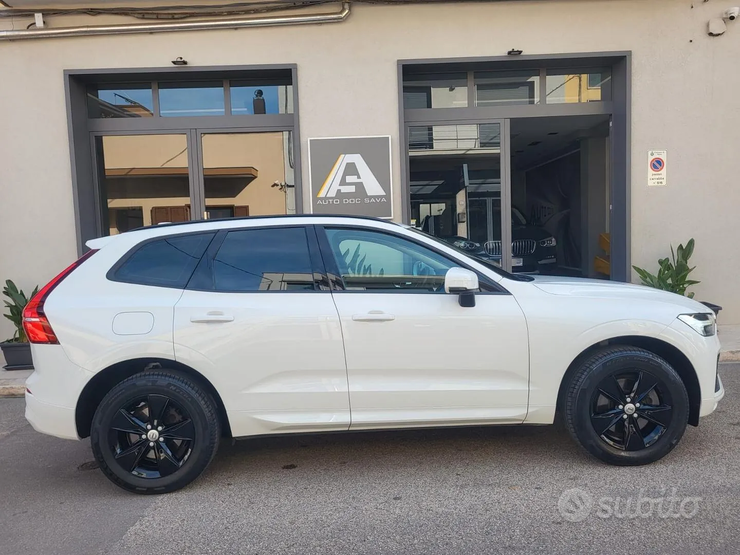 Volvo Xc60 2021 photo 2